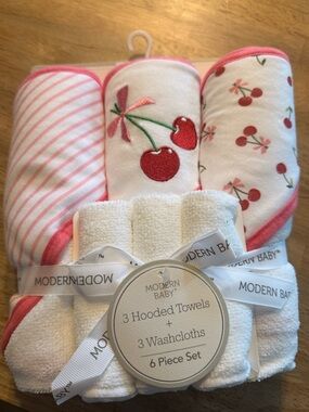 Modern Baby Pink Cherry Hooded Towels & Washcloths Set